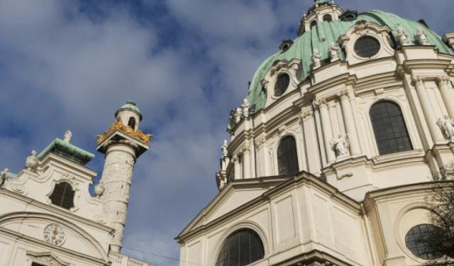 24 Hours in Vienna during the Winter Season