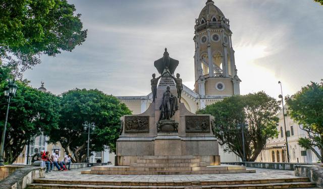 The Plazas of Casco Viejo