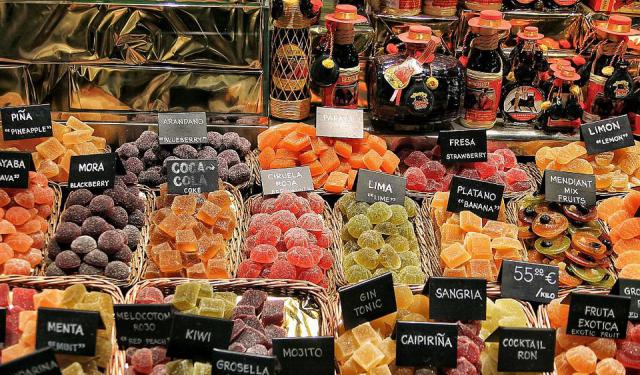 Top 7 Food Markets in Barcelona to Eat like a Local