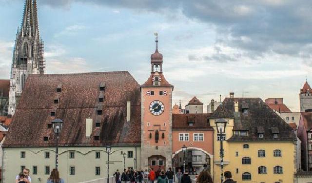 What it’s Like to Visit Regensburg with a Local