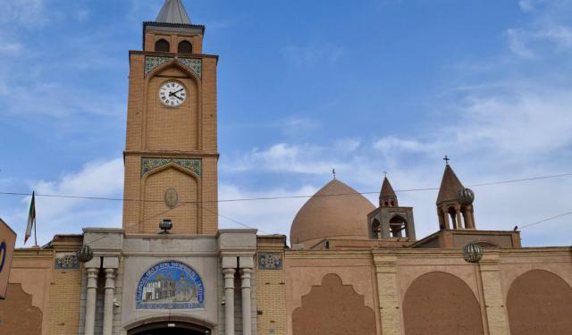 Exploring Isfahan