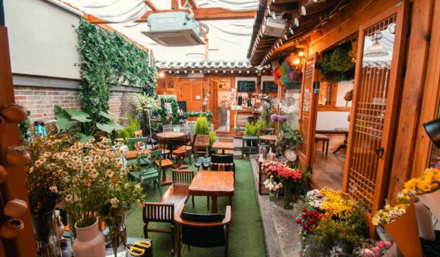 The 15 Best Things to Eat, See and Do in Seoul