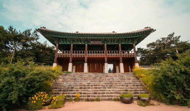 What to Do in Gongju