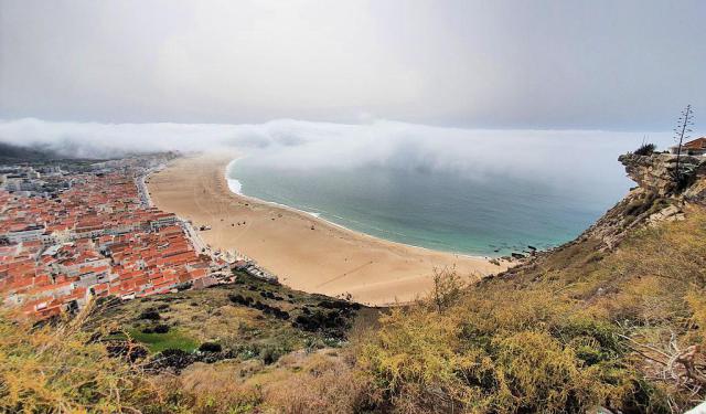 8 Sights Up and Down Nazare Beach Town