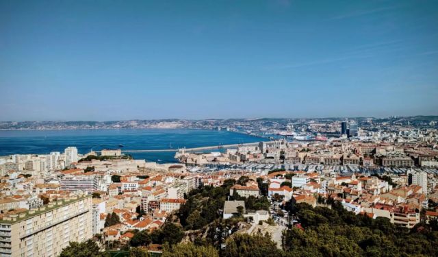 12 Beautiful Places to Go in Marseille, France