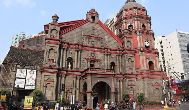 A Guide to Manila’s Chinatown: Binondo, Tondo & Santa Cruz