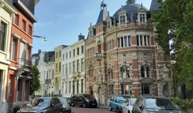 Discovering the Authentic Essence in Antwerp