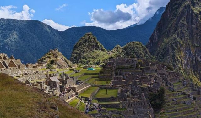 Aguas Calientes Uncovered: Relax and Explore