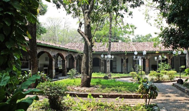 Visit Colonial Suchitoto in El Salvador