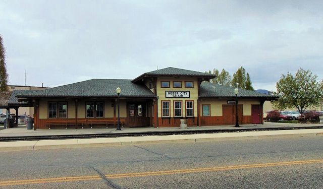 A Day in Heber City: Mountains, Murals, and Main Street Fun