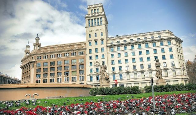 Spend a Day in Barcelona: Casual Itinerary