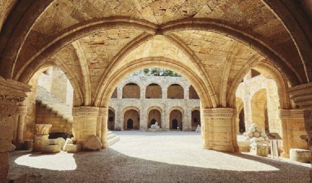 The Best Rhodes Vegan Travel Guide