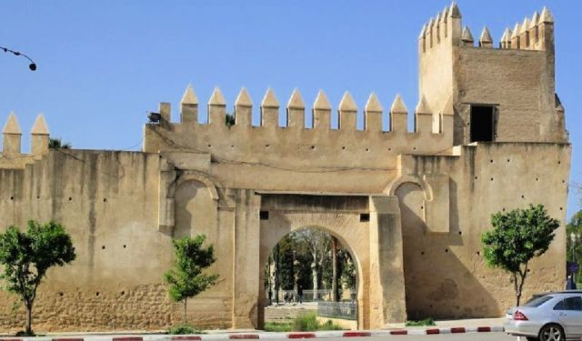 A Tile Factory, a Library and a Souk in Fez