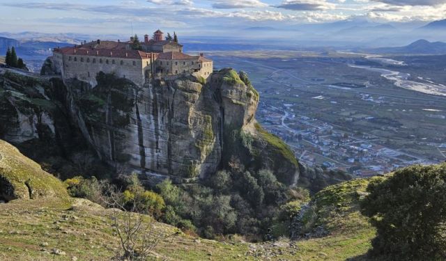 Trip to Marvelous Meteora and its Monasteries