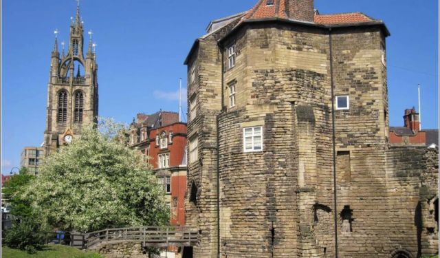 A City Walk in Newcastle-upon-Tyne