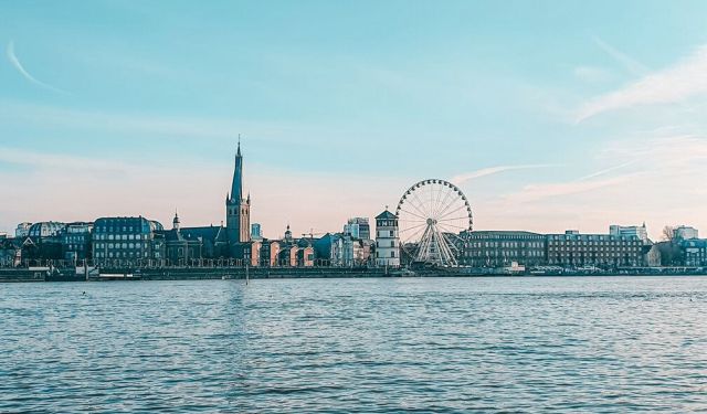 Where to Have a Walk in Düsseldorf, Germany