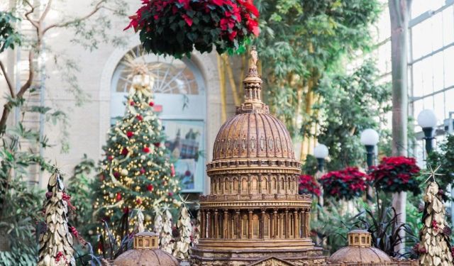 Best Washington D.C. Christmas Activities