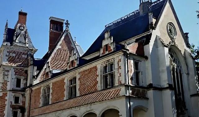 Campervan Holiday Blois France