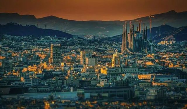 Ghost Stories of Barcelona: Secret Legends You Can Visit