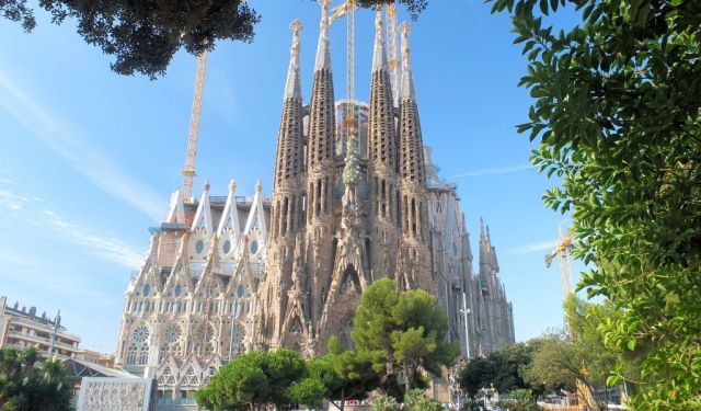 7 Historical Landmarks in Barcelona You Can Walk in One Trip