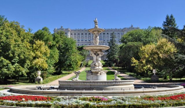 Discover Madrid: Fun Facts and Travel Tips