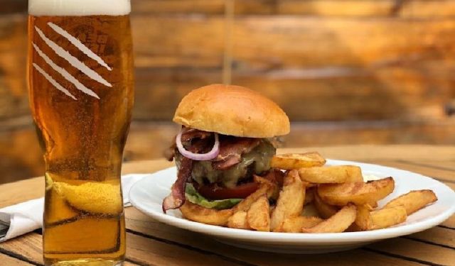 Ten Historic Pubs for Real Ale in Greenwich