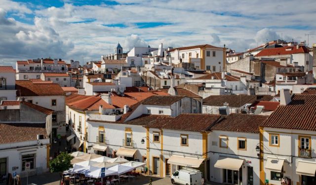 What to See When You Visit Evora, Portugal