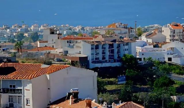 Exploring the Enchanting Charm of Torrox, Spain