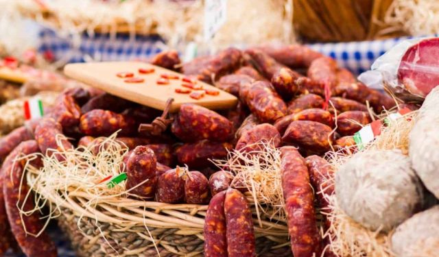 How to Taste Your Way through the Real Little Italy, NYC