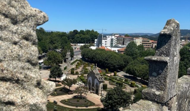 Barcelos: A Guide for the Heart of Northern Portugal