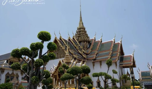 10 Must Visit Places in Bangkok