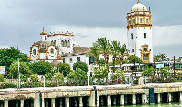 Explore Seville: The Perfect Day Trip from Albufeira