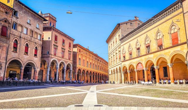 Explore the Best Things to Do in Bologna