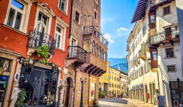 Monumental Highlights of Trento