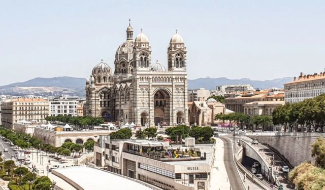 Monumental Highlights of Marseille