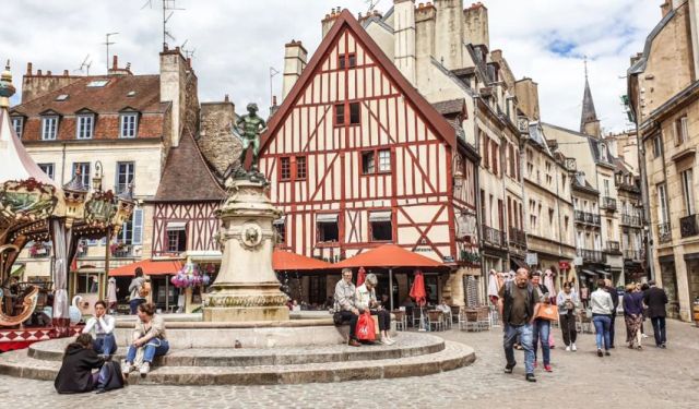 Monumental Highlights of Dijon