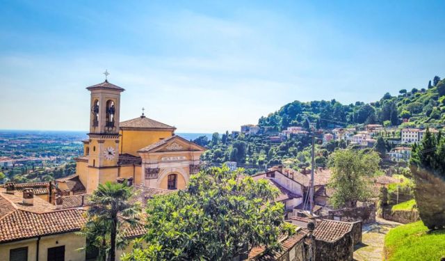 Monumental Highlights in Bergamo