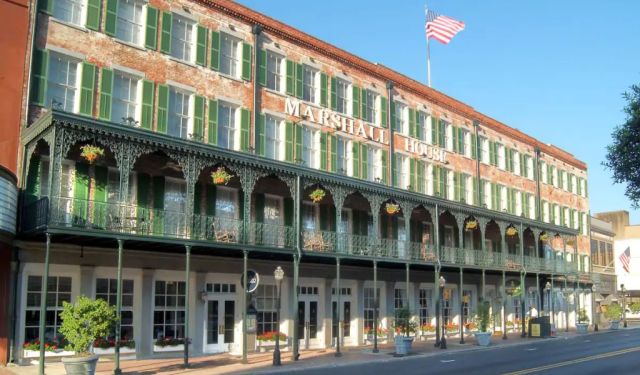 How to Spend a Weekend in Savannah