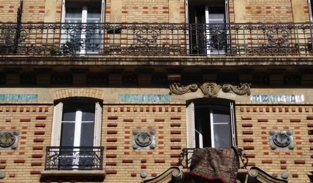 Exploring Bercy, a Parisian Suburb