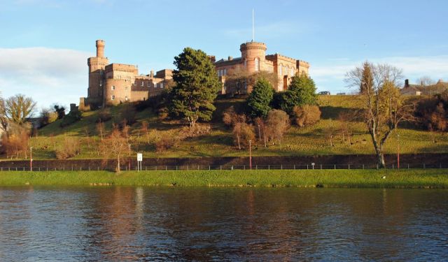 Inverness Mini Guide