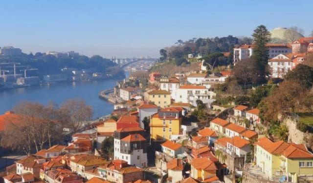 Porto Old Town Self-Guided Walk