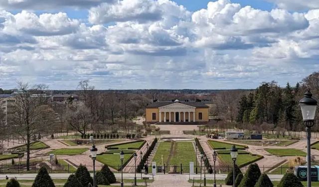 A Guide to Uppsala