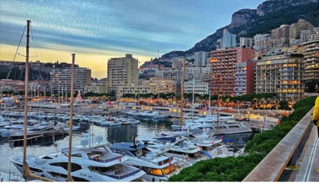 Monaco in a Day: Glamour, Views, and the Essence of Luxury