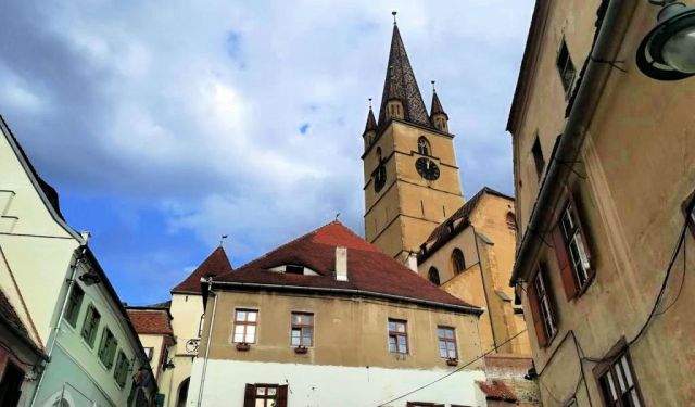 Sibiu – Discover The City With Eyes