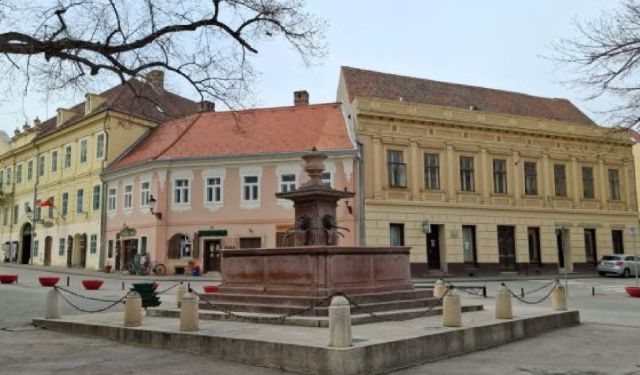 What to See in Sremski Karlovci: Beautiful Town in Serbia!