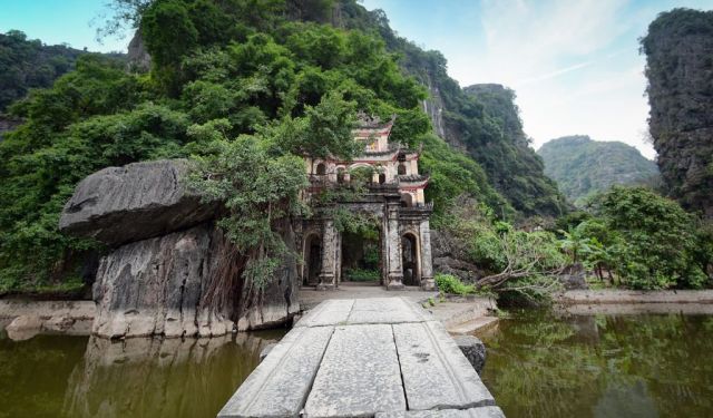 Tam Coc - The Perfect Day Trip From Hanoi