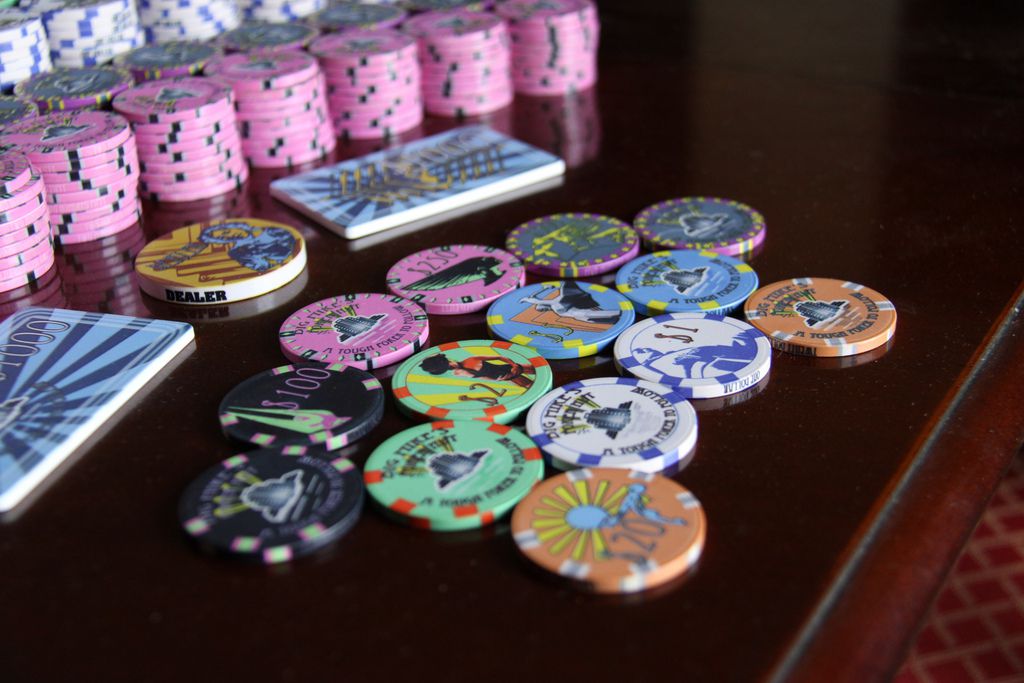 20 Travel Mementos to Bring Home from Las Vegas, Las Vegas, Nevada (B)