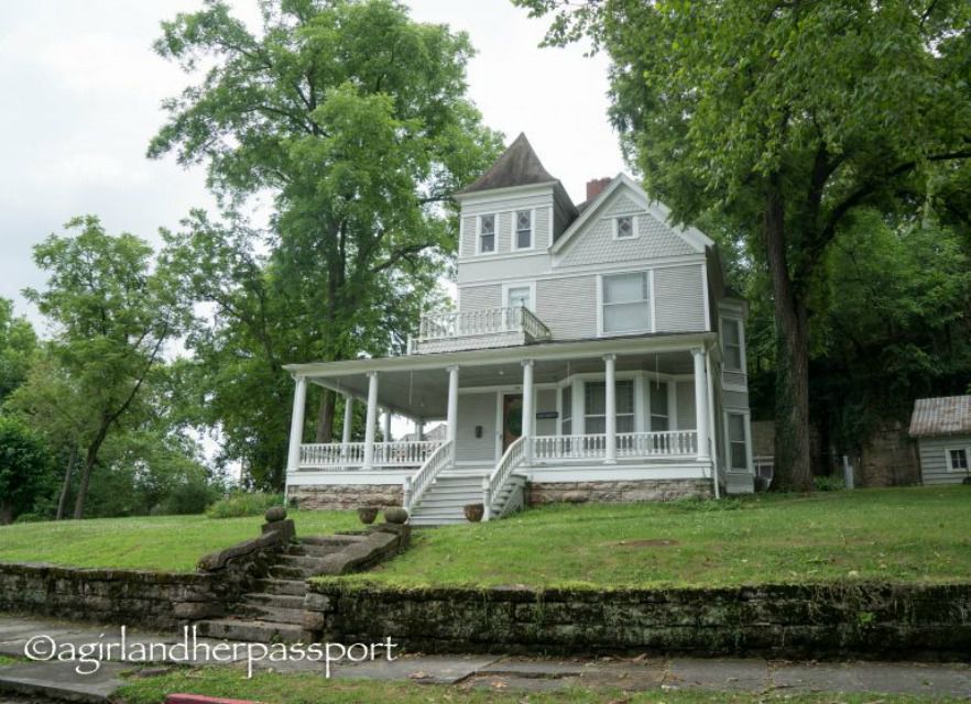 Historic Eureka Springs, Arkansas, Eureka Springs, Arkansas (B)