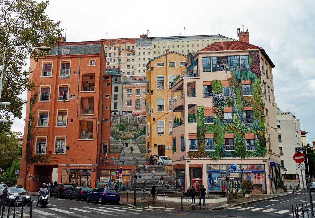 Top 20 Unmissable Mural Paintings in Lyon, Lyon, France (B)