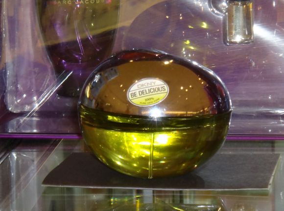 DKNY Be Delicious Perfume